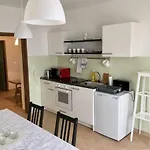 Apartments Novi Vinodolski Apartamento