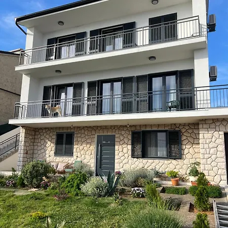 Apartments Novi Vinodolski Apartamento Novi Vinodolski