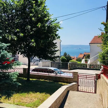 Lägenhet Apartments Novi Vinodolski *