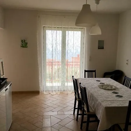 Lägenhet Apartments Novi Vinodolski