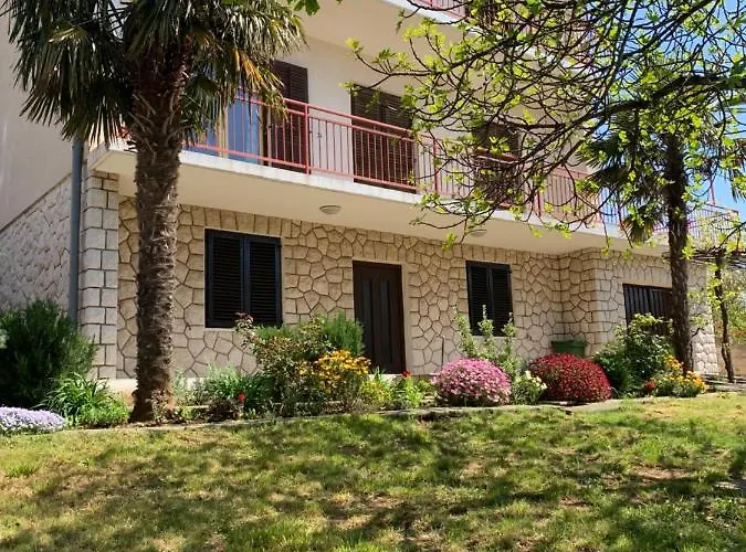 Apartments Novi Vinodolski Appartement *