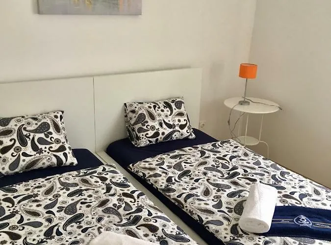 Apartments Novi Vinodolski Appartement Novi Vinodolski