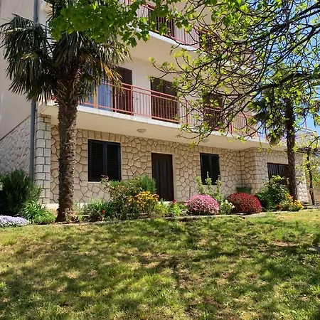 Apartments Novi Vinodolski Lejlighed *