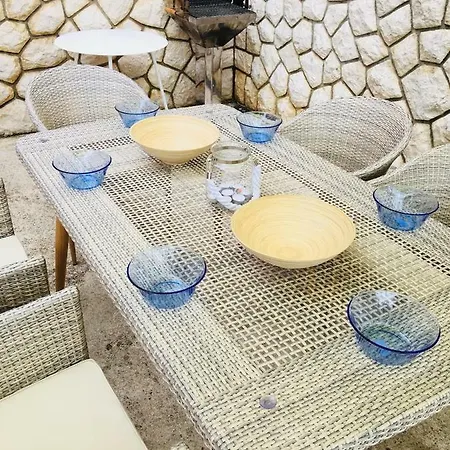 Apartments Novi Vinodolski *