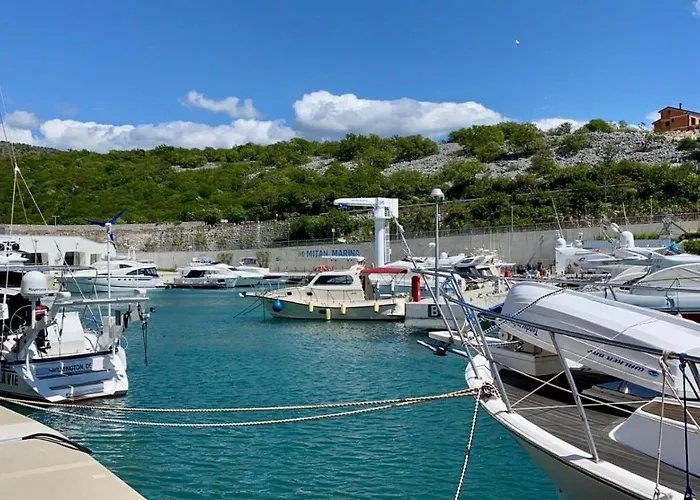 Apartments Novi Vinodolski Novi Vinodolski