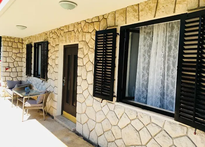 Apartments Novi Vinodolski Lägenhet Novi Vinodolski